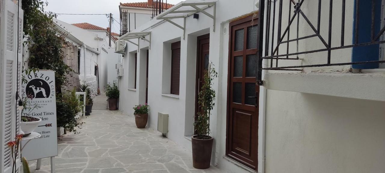 Το Στενάκι Lägenhet Skiathos stad Exteriör bild
