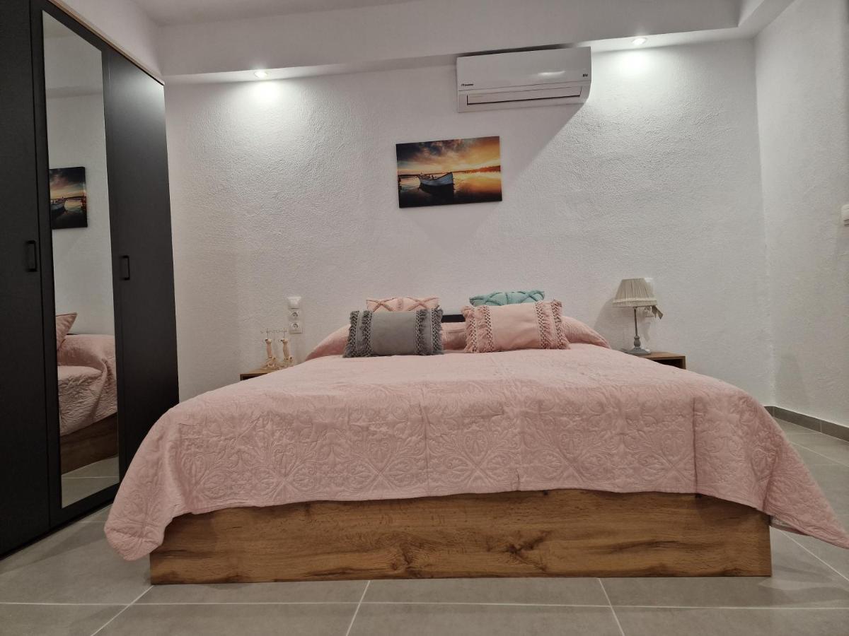 Το Στενάκι Lägenhet Skiathos stad Exteriör bild